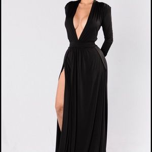 Black Fashion Nova “Spree” Dress